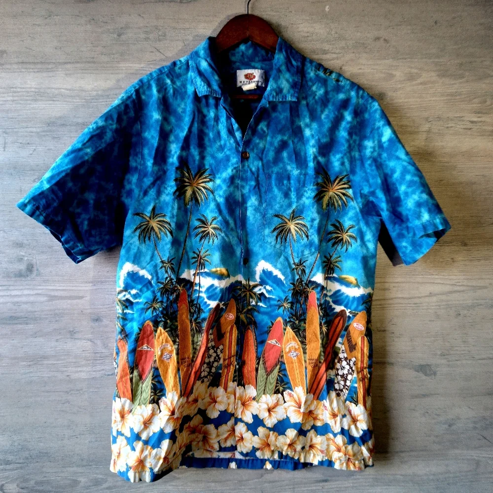 Vintage Hawaii Surf Graphic Button Down Shirt. Perfect!
